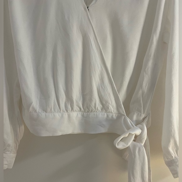 Frank and Oak White Wrap Top - Picture 4 of 9